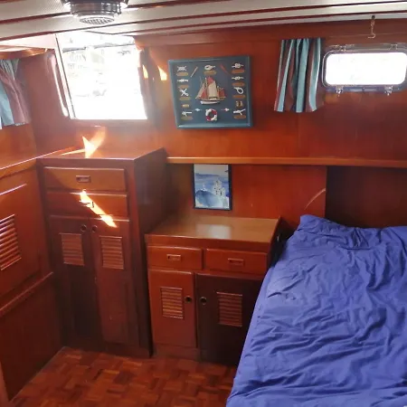 Bateau Sirocco *