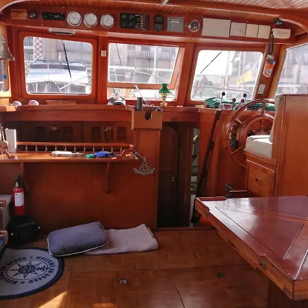 Bateau Sirocco *
